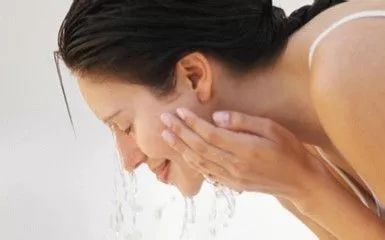 油性皮膚的類型有哪些？油性皮膚應該如何護理？